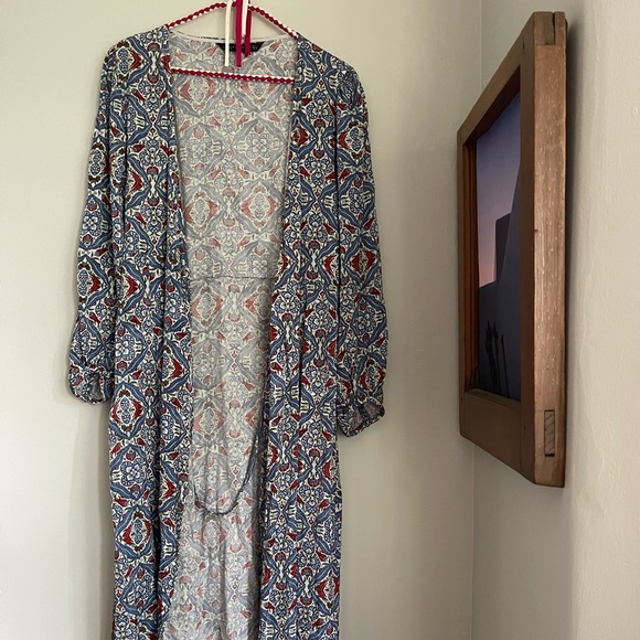 Zara Wrap Dress - Picture 2 of 9